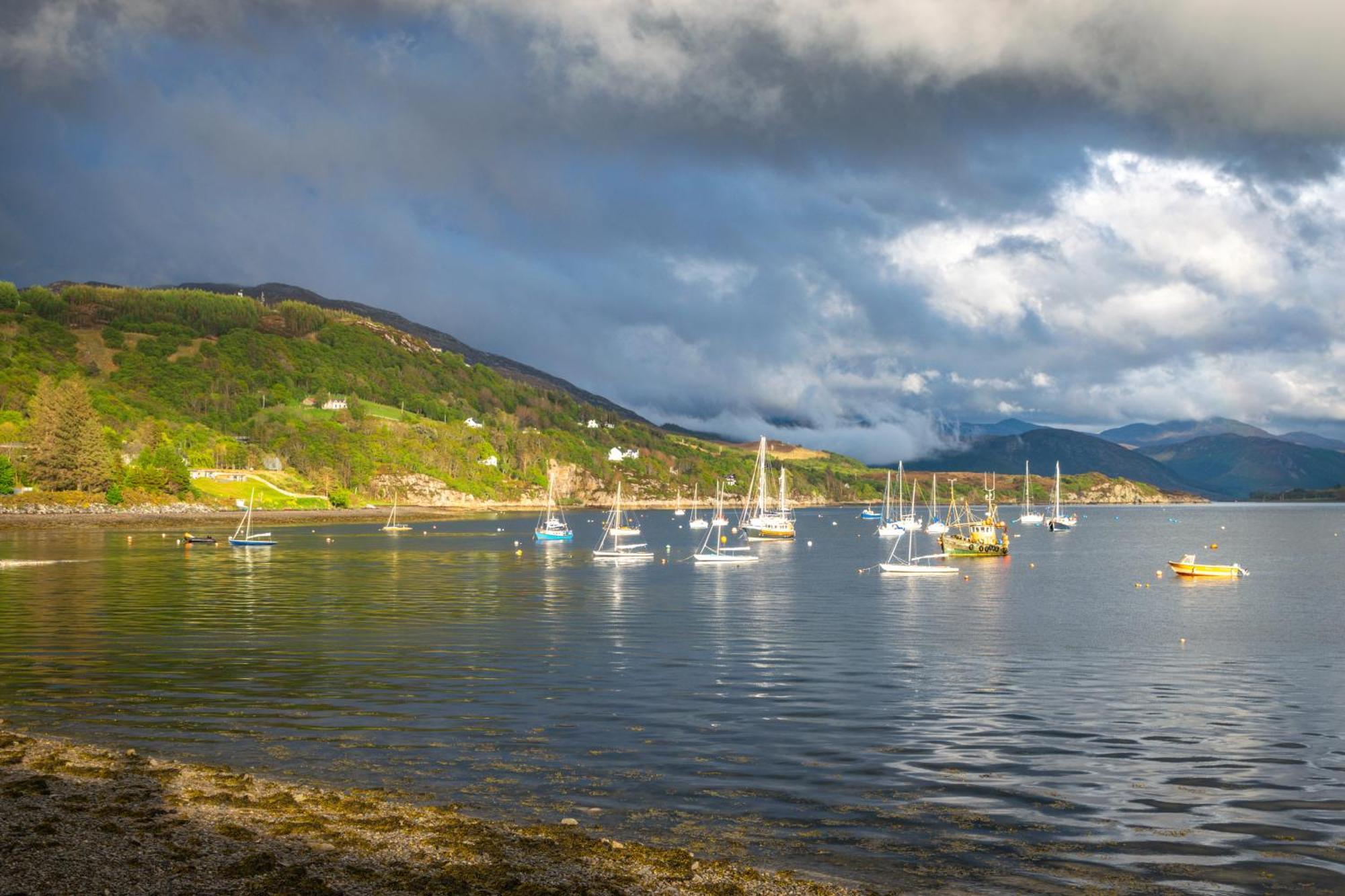 Ullapool Youth Hostel Dış mekan fotoğraf